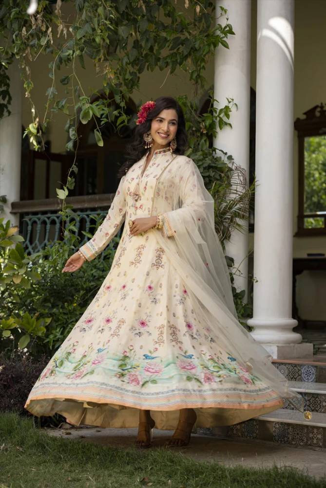 Virasat Bela Jacquard Heavy Designer Wedding Wear Gown Wholesalers In Delhi

